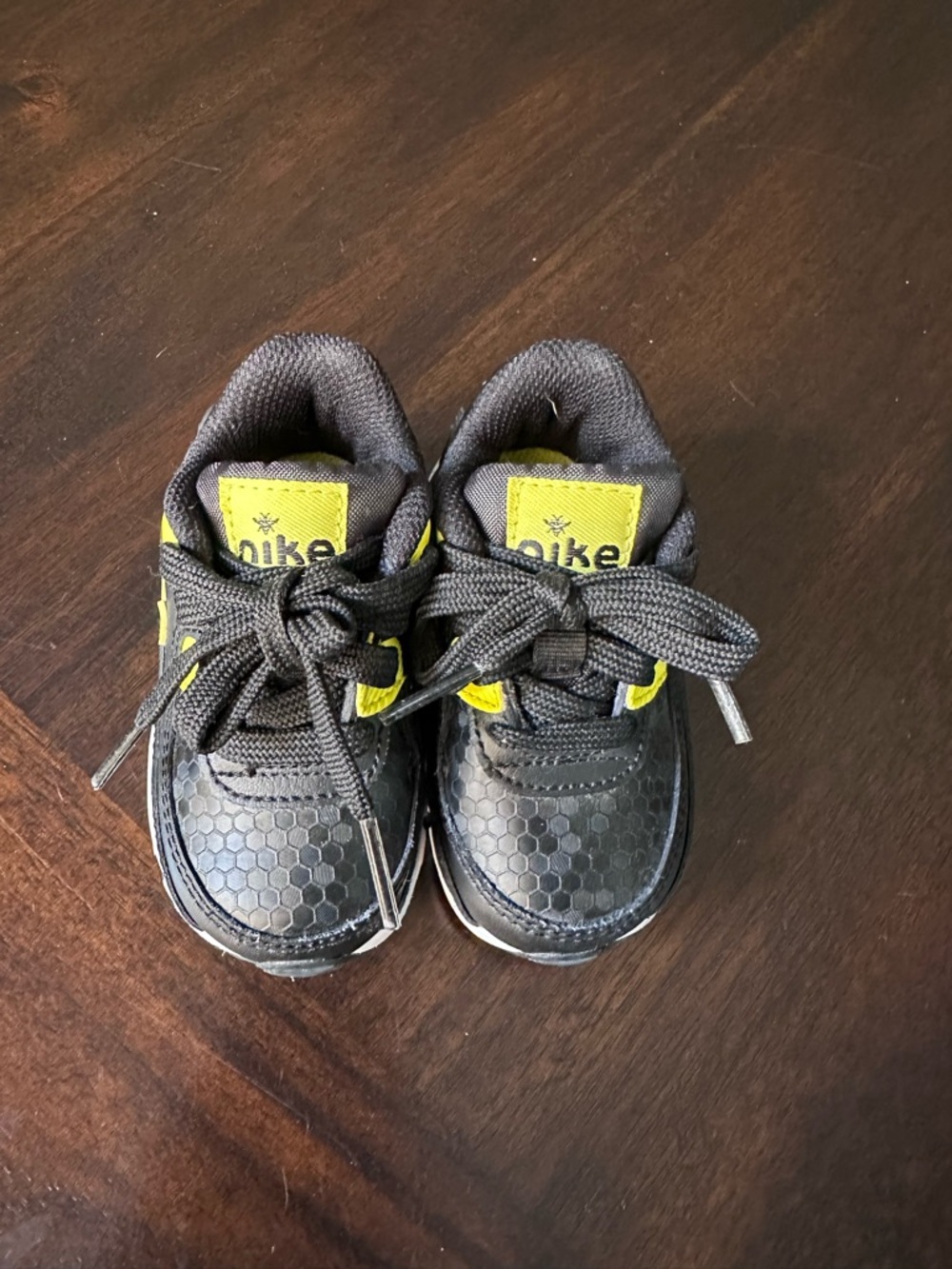 Nike Air Max 90 SE TD "Bees"